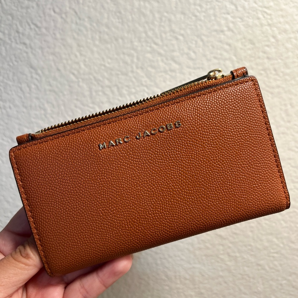 Marc Jacob’s bi-fold wallet